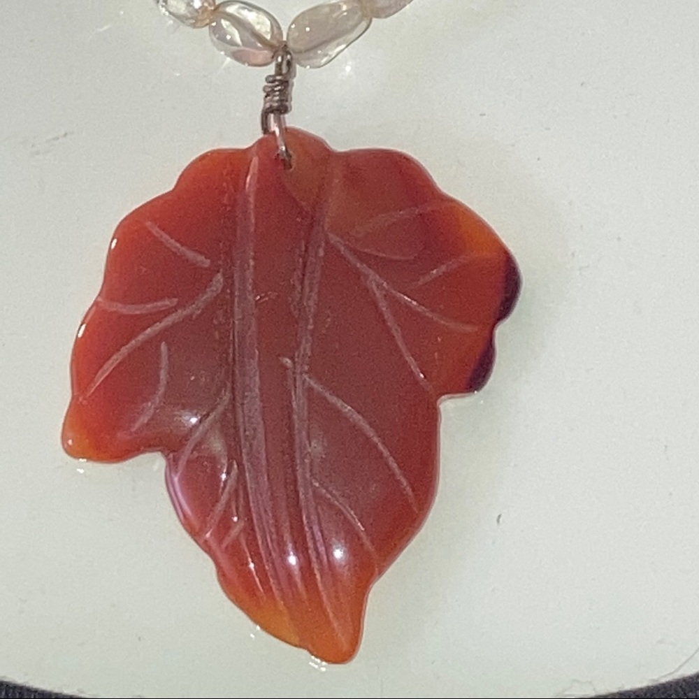 Brown Jade Leaf & Crystal Necklace – Artisan Carved, Estate Find - Picture 2 of 7